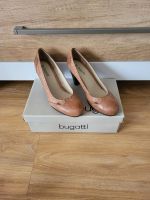 Schuhe Pumps Bugatti Grösse Gr 38 TOP Saarland - Schwalbach Vorschau