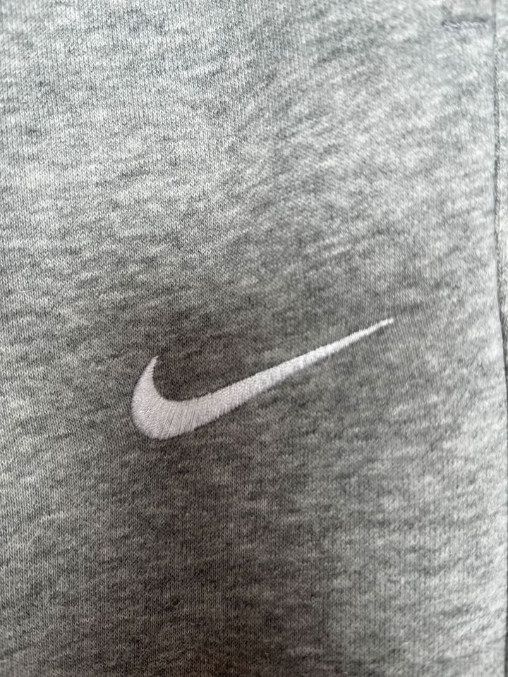 Nike Jogginhose in Wernau