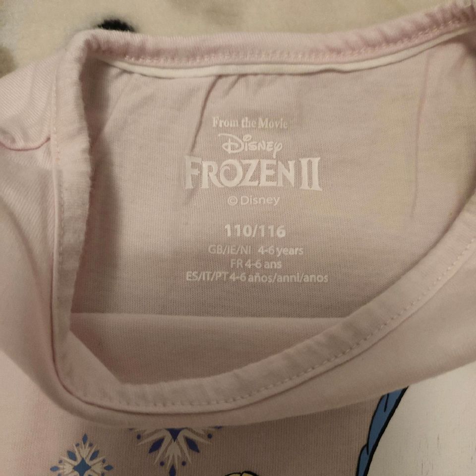 Frozen Schlafanzug gr.110/116 in Neuss