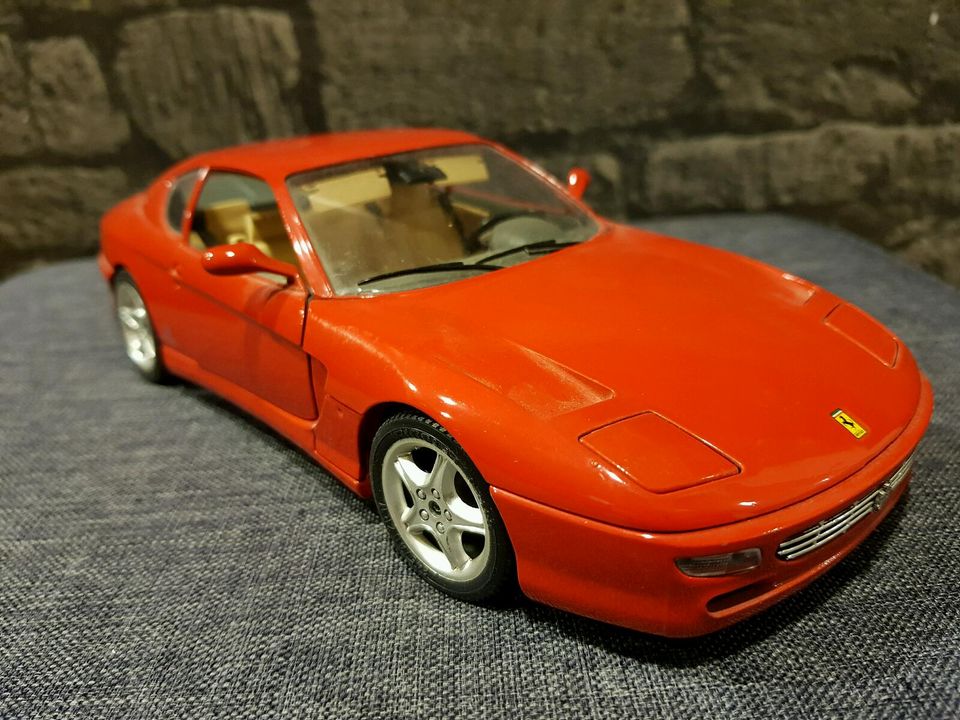 Bburago Modellauto Ferrari 456 GT 1992 1:18 in Krefeld