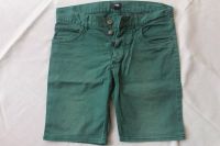 Shorts in dunkelgrün für Jungs/Männer (H &  M) Gr. 28 Sachsen - Pirna Vorschau