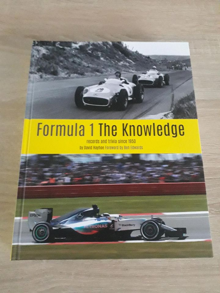 Formel 1 Buch - Formula 1 The Knowledge, wie neu und signiert in Nohfelden