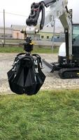 Holzzange Forstzange Greifer Forstgreifer Bagger NEU! Niedersachsen - Berne Vorschau