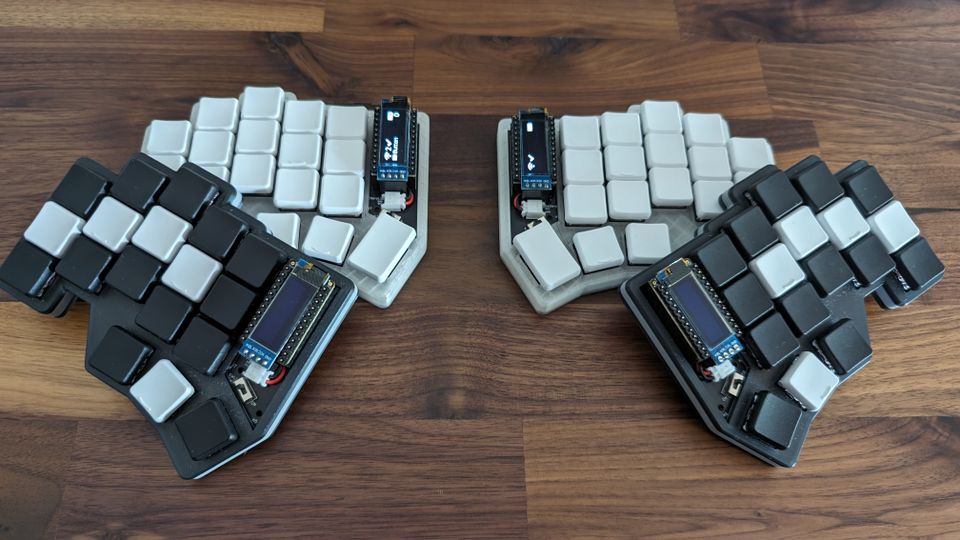 Wireless RGB Split Keyboard Tastatur Ergonomisch Ergodox Corne in Frankfurt am Main