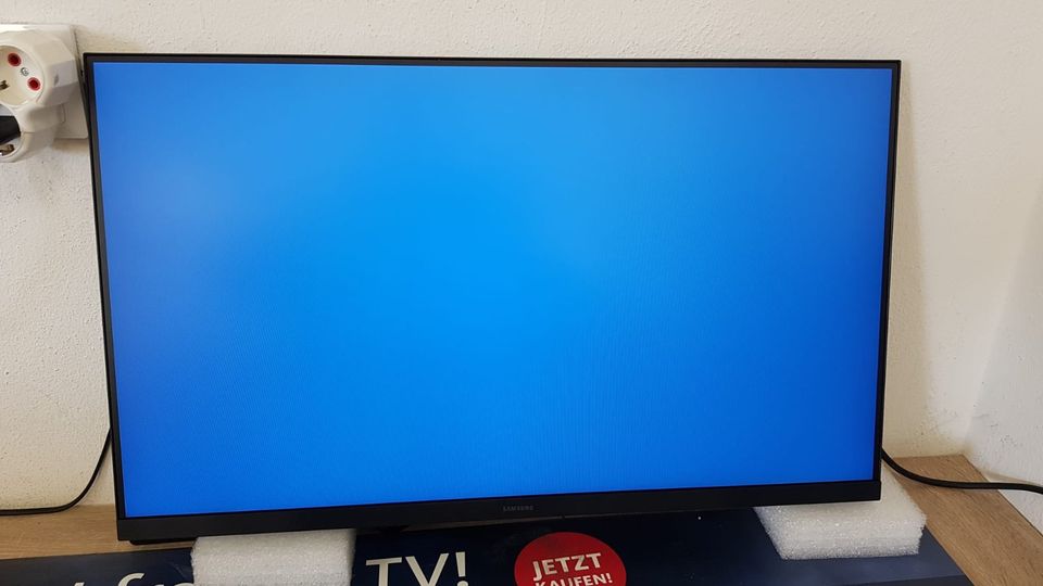 Samsung LS27C310EAUXEN 27 Zoll Essential Monitor 1080p 75Hz in Korschenbroich