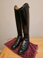 Cavallo Dressurstiefel Leder Lack und Strass 38/47/32 Schleswig-Holstein - Schenefeld (Kreis Steinburg) Vorschau