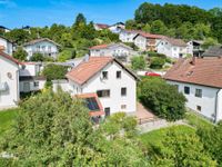 Charmant und bezahlbar - Ihr neues Familiennest mit traumhaftem Ausblick wartet auf Sie! Bayern - Schönberg Vorschau