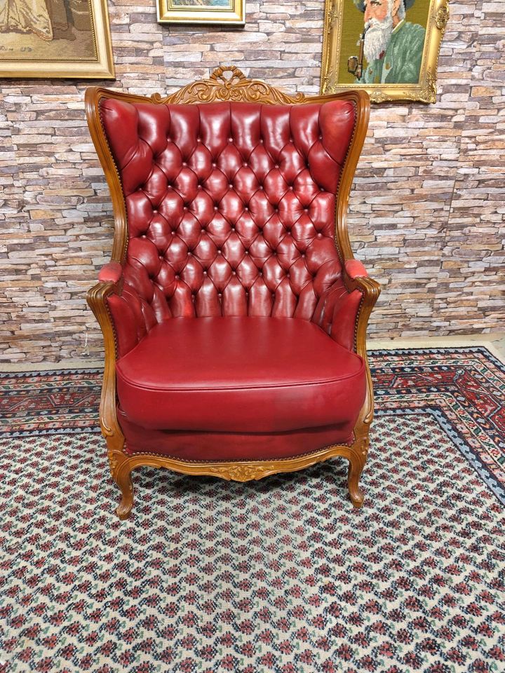 CHESTERFIELD Sessel in einem guten Vintage Zustand in Düsseldorf