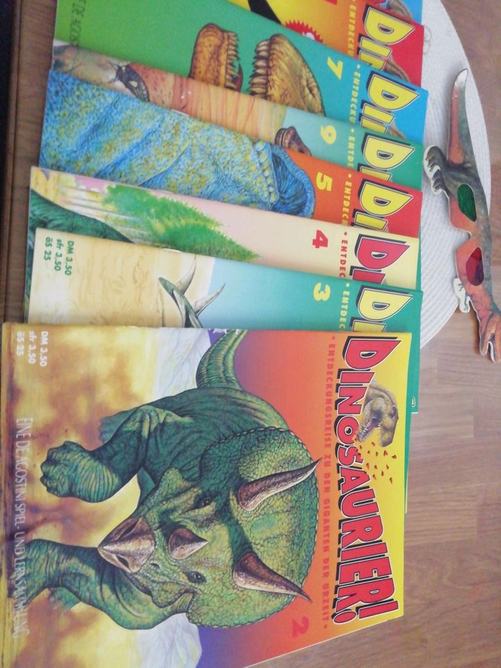 Zeitschriften Dinosaurier De Agostini Set 9 Stück in Östringen