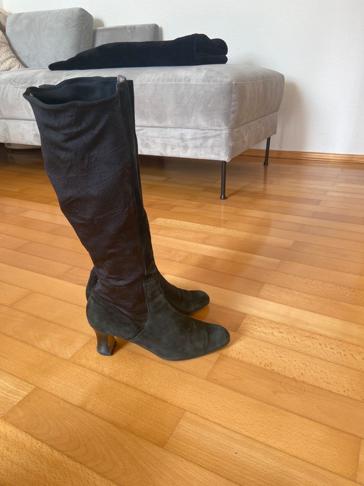 Brunella Stiefel Vintage schwarz Leder Absatz 38,5 Stretch in München