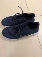 Nike Flex Experience * Sportschuhe * Niedersachsen - Hameln Vorschau
