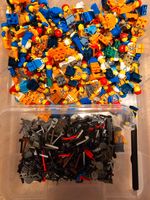 Lego® Bauarbeiter Figuren inkl. Kopfbedeckung und Werkzeug Hannover - Döhren-Wülfel Vorschau