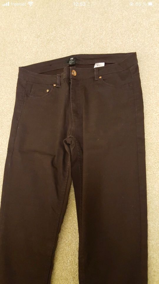Hose jeanshose dunkellila lila Aubergine skinny Jeans h&m 42 l xl in Hannover