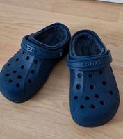 9Kinder Crocs gefüttert dunkelblau Berlin - Charlottenburg Vorschau