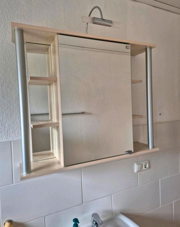 Spiegelschrank Badezimmer in Horstedt (Niedersachsen)