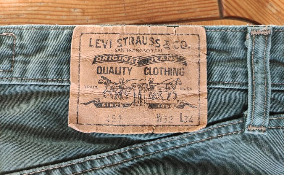 Vintage Levis Jeans, Hose 451, Stone Waschung, straight fit in Hannover