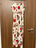 Schönes Kleid Rosenmuster Blumen Rosen wie neu Gr S rot weiß Bayern - Luhe-Wildenau Vorschau