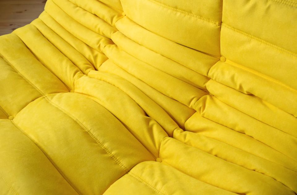 Togo Sofa 2-Sitzer Textil Gelb in Berlin