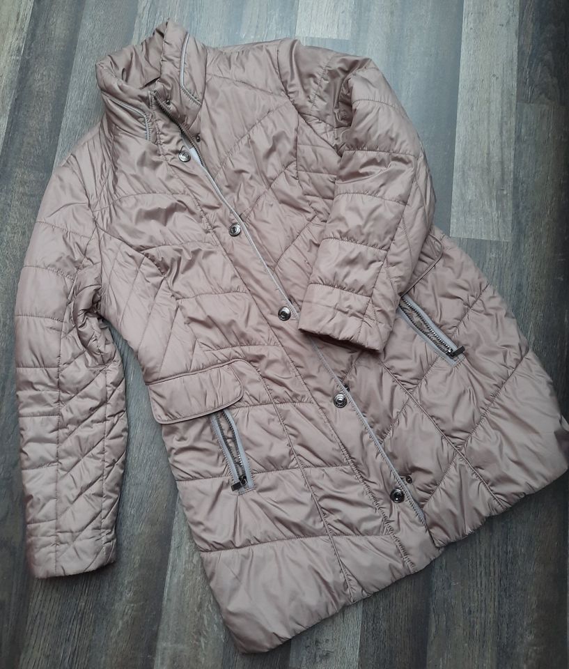 Gerry Weber Damen/Winterjacke/Steppjacke/Mantel/Jacke Gr. 42 in Mönchengladbach