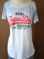 SuperDry T Shirt in hellblau weiß, Gr. XXL, eher kleiner und 42 München - Altstadt-Lehel Vorschau