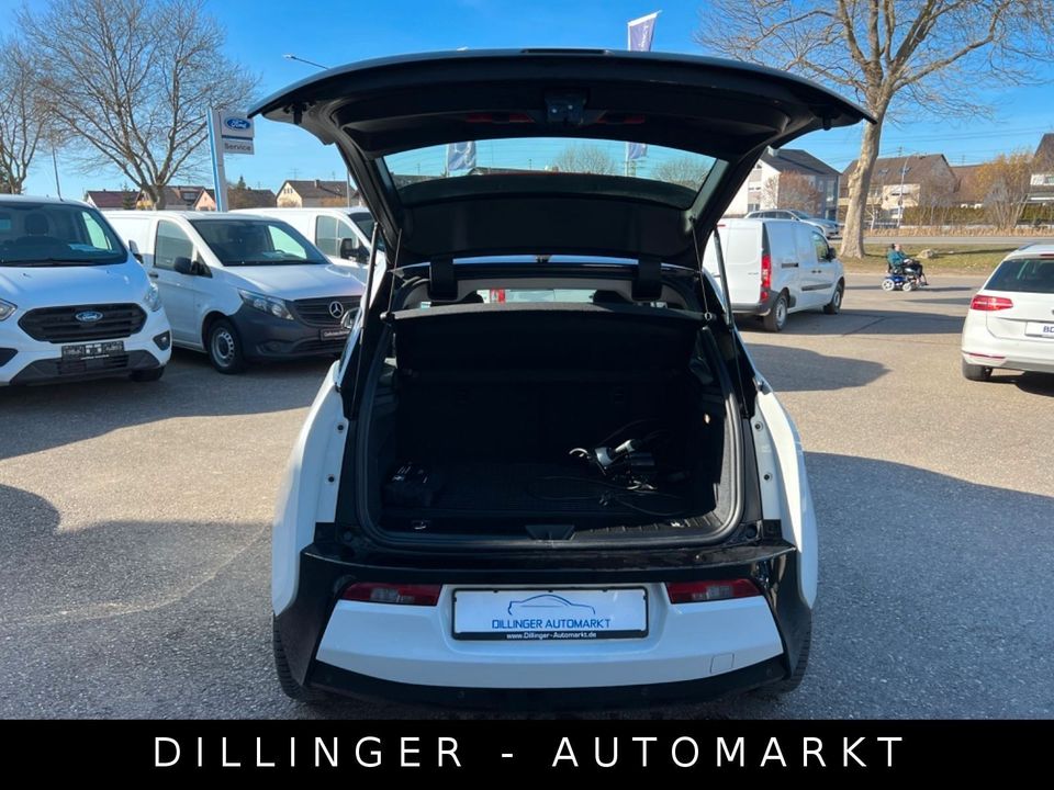 BMW i3 *100% Elektro* Navi/Tempomat/PDC/Shz/Autom. in Dillingen (Donau)