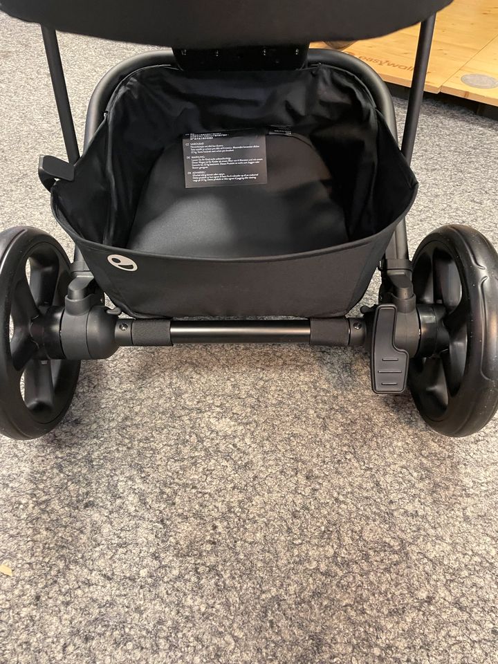 NEU - EasyWalker Harvey³ 2023 Kombi-Kinderwagen - %%%-Aktion - XXL-Set - NEU - FIRLEFANZ in Berlin