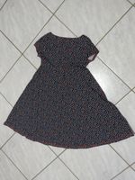 Kleid mit Tellerrock handmade DIY "Blumenprint" Gr. 134 140 TOP! Nordrhein-Westfalen - Wegberg Vorschau