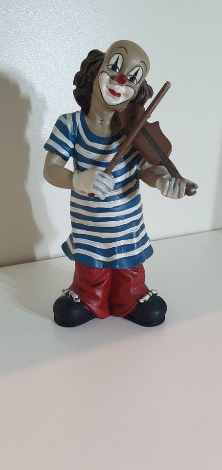 Gilde Handwerk Figur Clown mit Geige / Der Geiger in Harsewinkel - Greffen