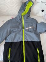 Winterjacke Skijacke NEU 158 Nordrhein-Westfalen - Remscheid Vorschau