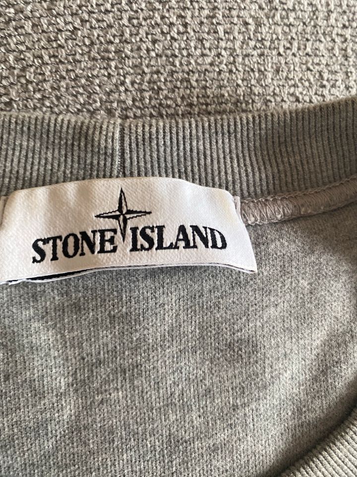 Stone Island original Gr.L Pullover grau neuwertig in Braunschweig