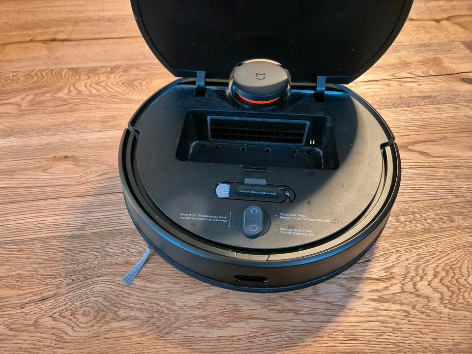 Staubsaugroboter Xiaomi Mi Robot Vacuum Mop P in Erlensee