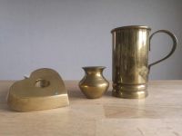3x Messing, Kerzenständer, Becher, kleine Vase Bayern - Gaukönigshofen Vorschau