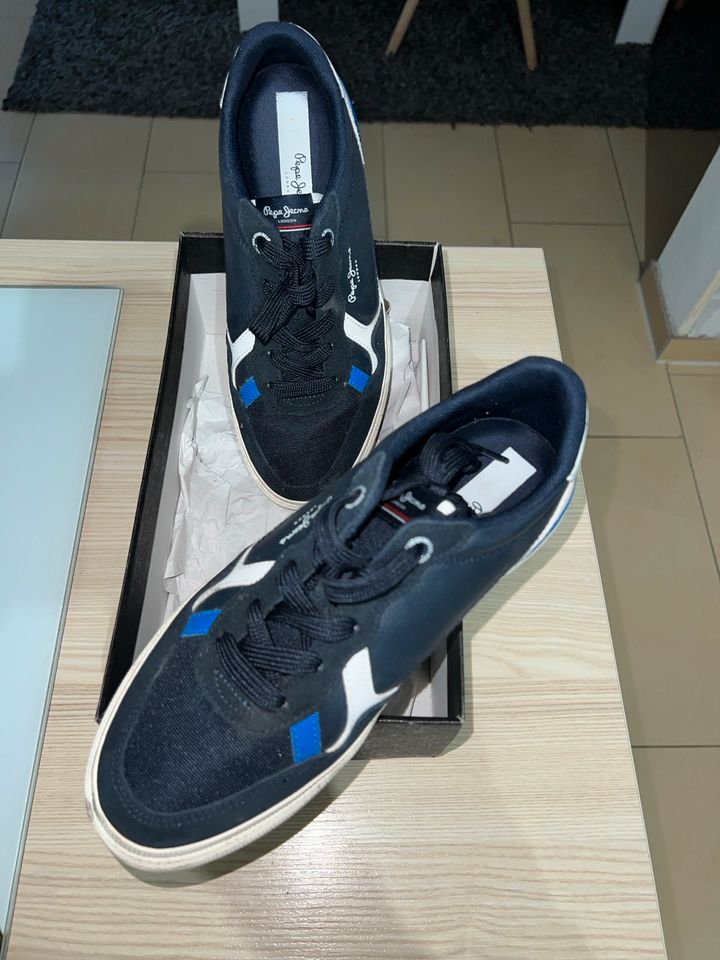 Pepe Jeans Sneakers, Gr. 38, kaum getragen in Lünen