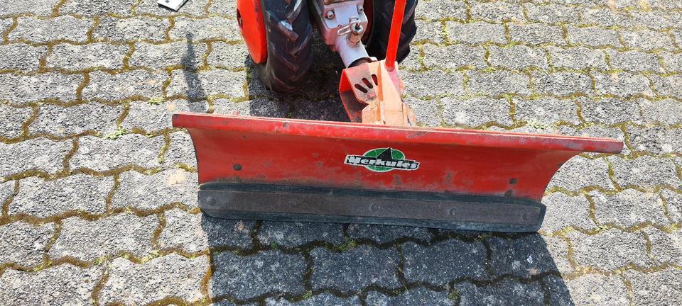 Herkules UE400  Einachser mit Schneeräumschild, Schneefräse in Kassel