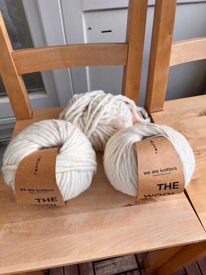 The Wool in Natural we are knitters in München