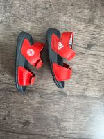 NEU Adidas Baby Sandalen FC Bayern Gr. 19 Baden-Württemberg - Ludwigsburg Vorschau