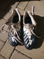 Adidas Fußballschuhe Halle Gr. 33 dunkelblau-silber Baden-Württemberg - Friolzheim Vorschau