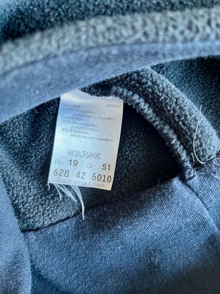 Mütze Fleece Jungen schwarz Bommel Größe 51 Winter in Wiesbaden