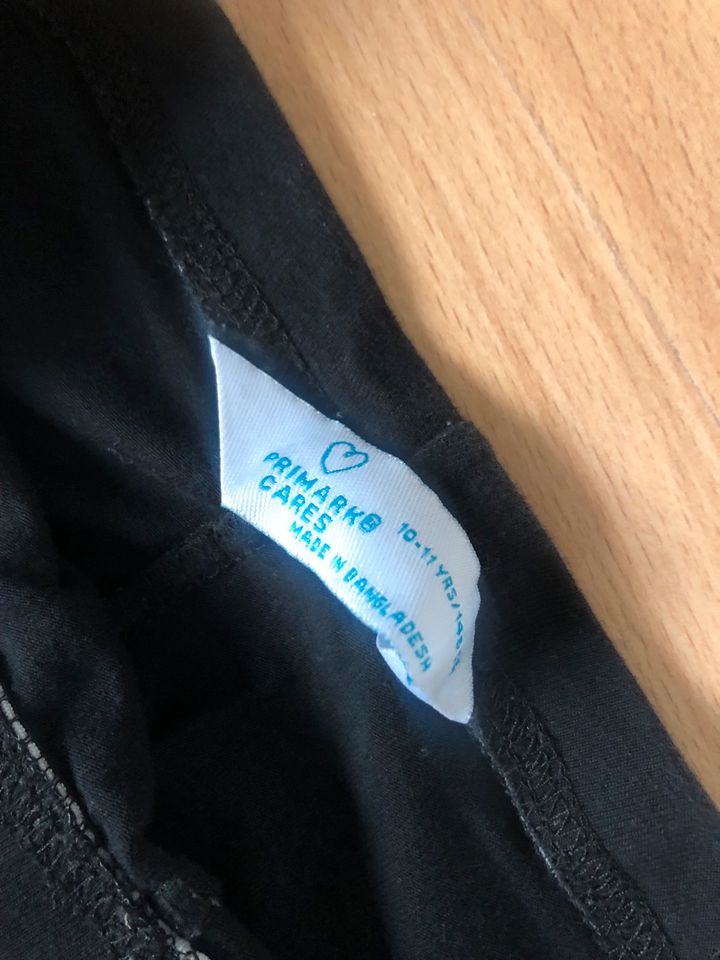 Primark Leggings Gr.146 Schwarz Grau Batik Mädchen Baumwolle in Gummersbach