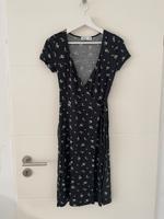 Hollister Midi Kleid Blumen Blumenmuster Sommerkleid Midikleid Bonn - Nordstadt  Vorschau