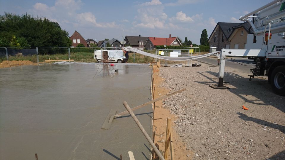 Rohbauarbeiten - Beton & Stahlbetonbau - Betontreppen - Betonkeller. in Baesweiler