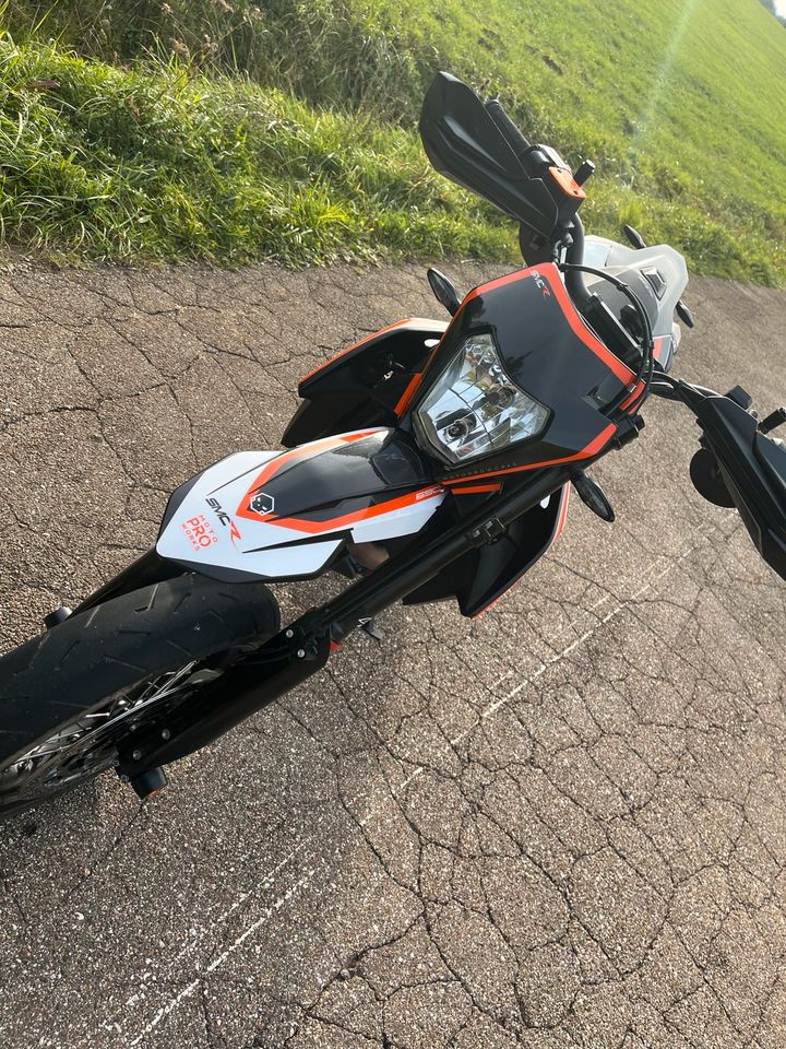 KTM SMCR 690 bj.2019 in Lauchheim