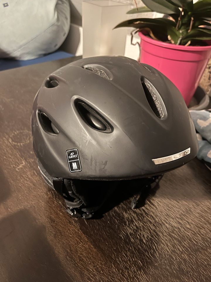 Skihelm Giro Größe M in Velburg