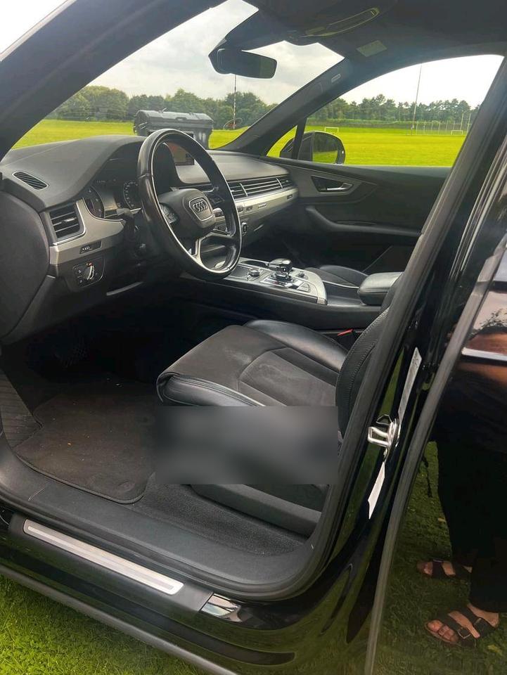 Audi Q7 3.0 TDI Quattro/7 Sitzer/Tüv NEU/AHK/Carplay/Bose in Aachen