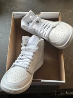 Nike Air Jordan 1 MID//37,5// Hessen - Marburg Vorschau