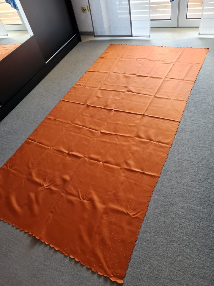 Tischdecke Damast 260x130cm orange in Schortens