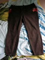 Schwarze Jeans mit Rosen-Muster Niedersachsen - Braunschweig Vorschau