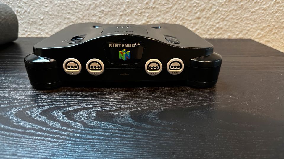 Nintendo N64 Konsole - Schwarz in Wuppertal