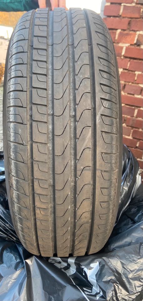 Pirelli Sommerreifen 205/60R16 in Oelsnitz/Erzgeb.