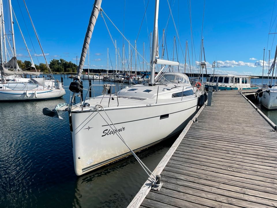 Segelyacht Segelboot Bavaria Cruiser 51 Bugstrahlruder 2016 in Lohme Rügen